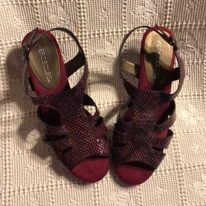 Aerosole Burgundy Heels New without Tag!